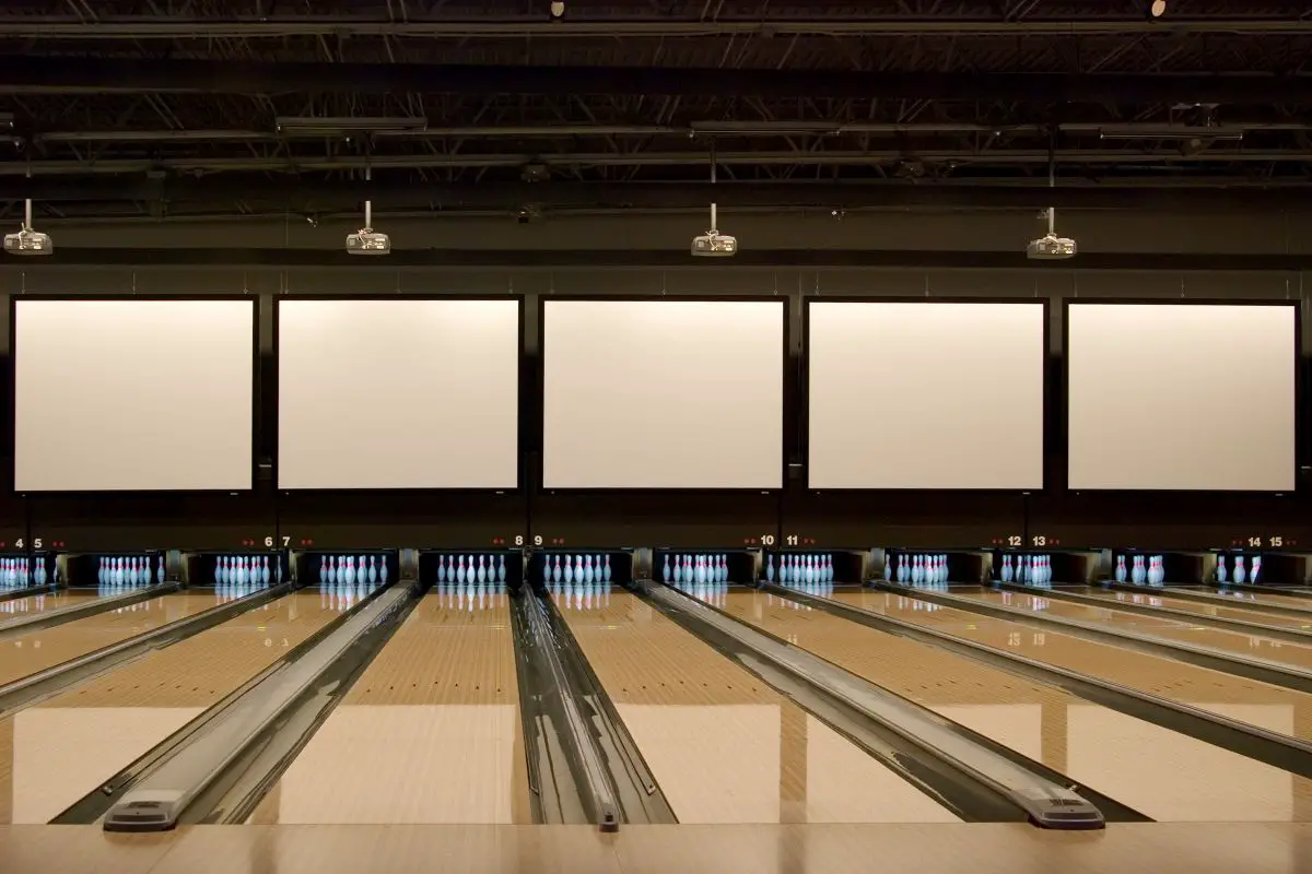 Everything To Know About Bowling Lane Dimensions