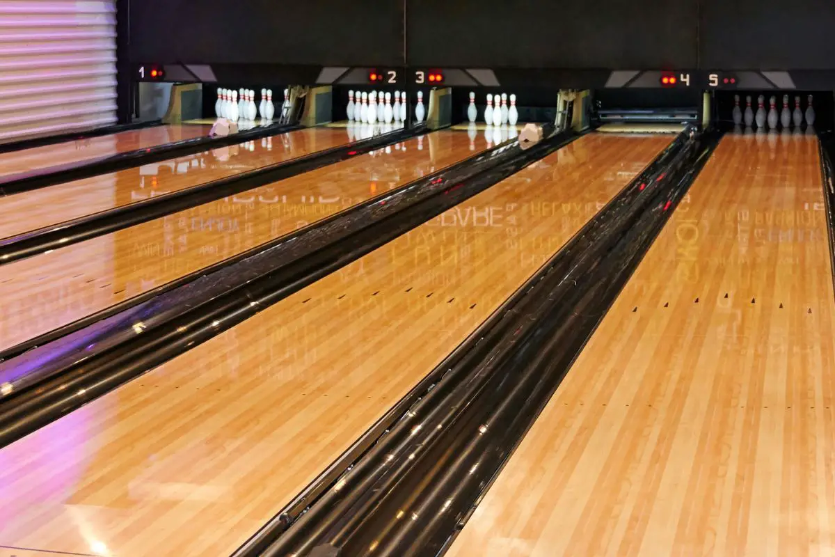 How Long Is A Bowling Lane