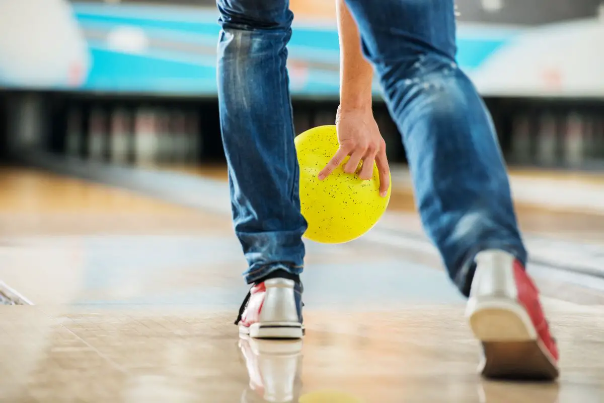 How Long Is A Game Of Bowling?