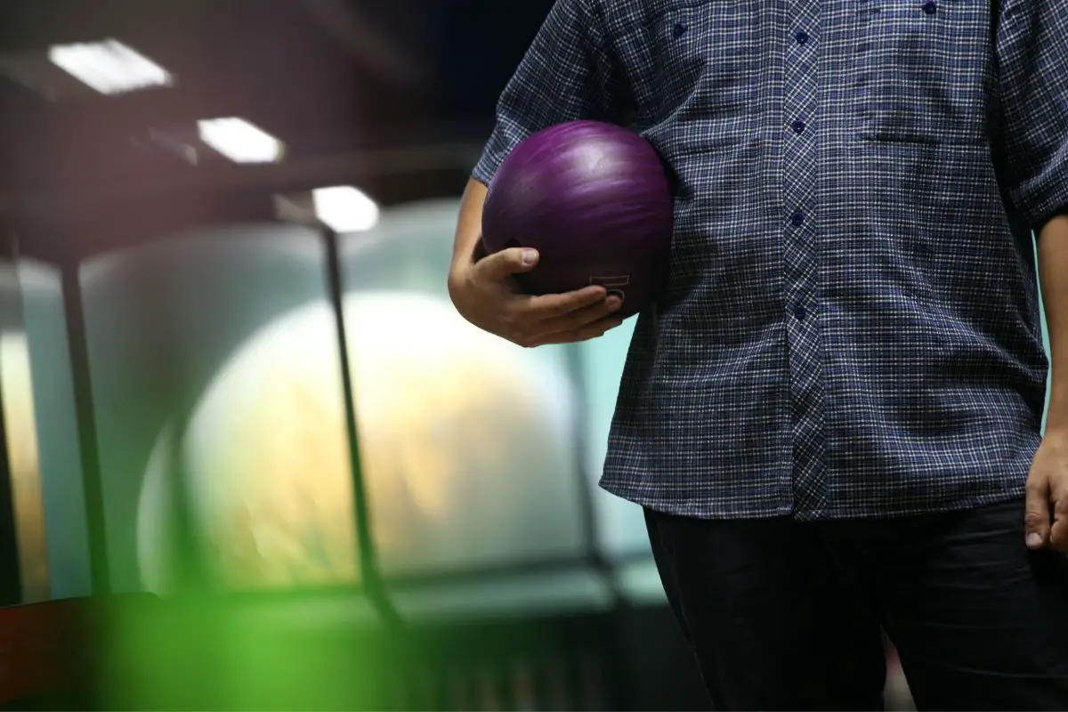 How Many Calories Does Bowling Burn?