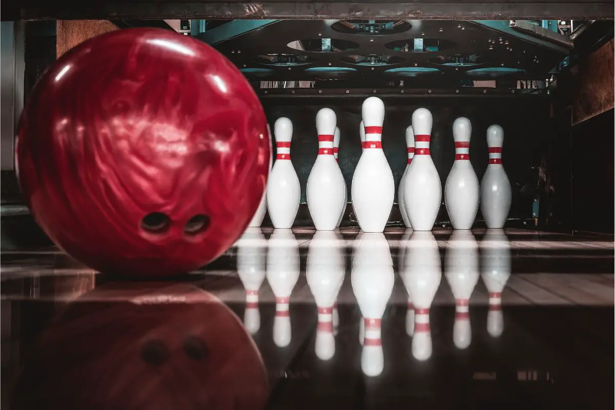 How To Choose A Bowling Ball: Weight, Material, and Type