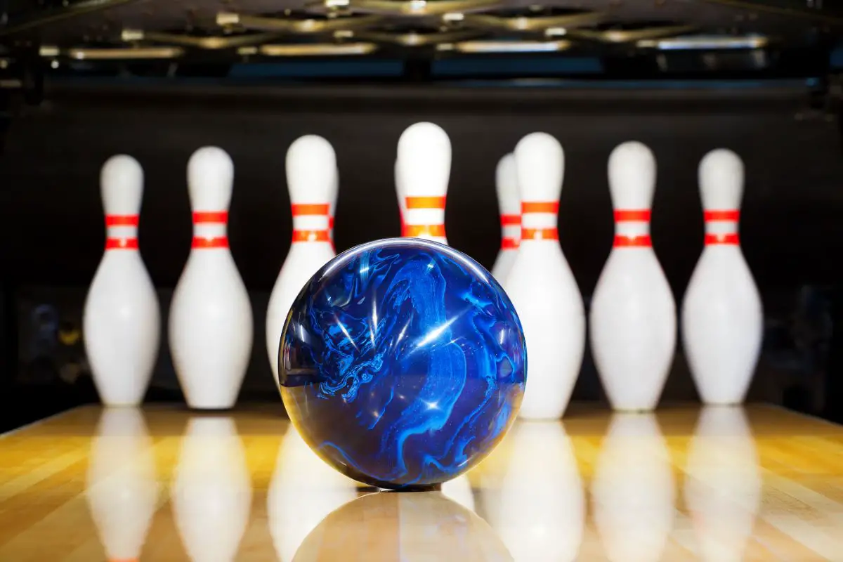 How To Find (And Join) A Bowling League 