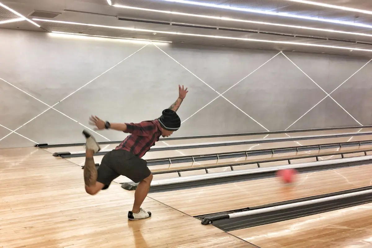 What Does A Split Mean In Bowling?